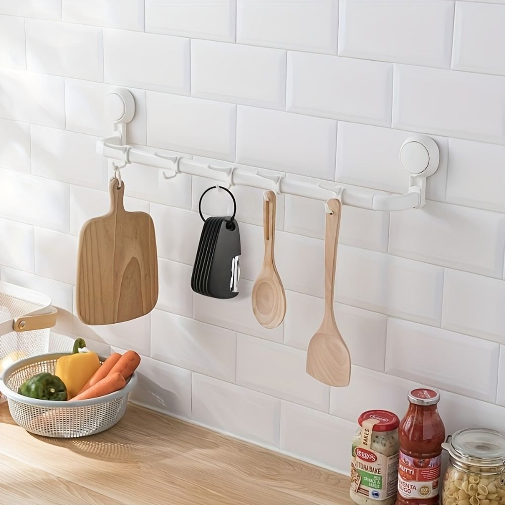 Kitchen Gadgets I Need - 컴팩트한 디자인의 캠핑 식기 세트 공간